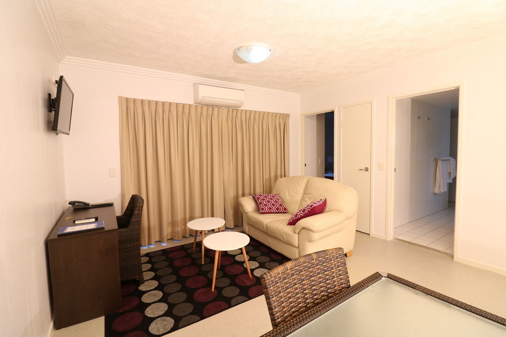 Southern Cross Motel Μπρίσμπεϊν Εξωτερικό φωτογραφία