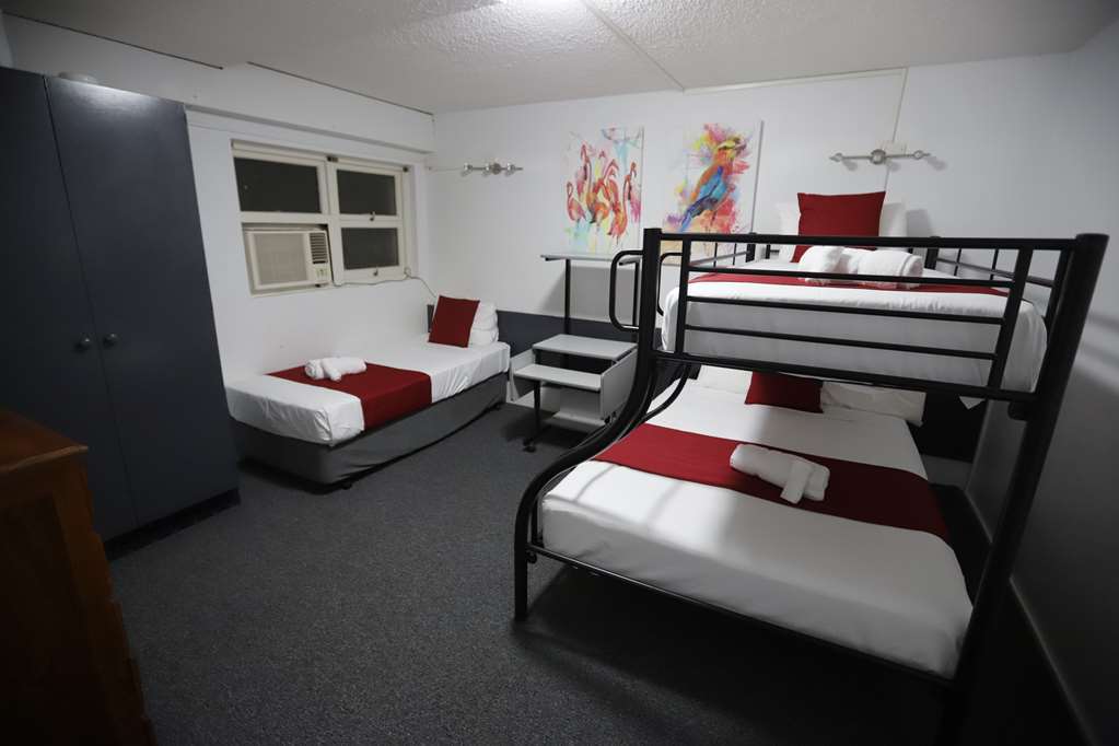 Southern Cross Motel Μπρίσμπεϊν Δωμάτιο φωτογραφία